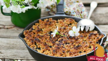 Apple Blueberry Crisp Cast Iron